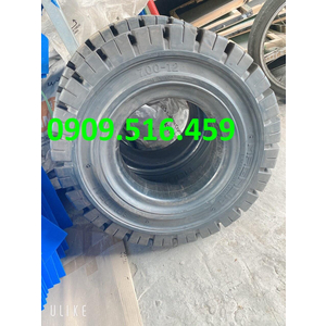 VỎ ĐẶC XE NÂNG 700-12 HIỆU MAXNUM - SOLIDEAL
