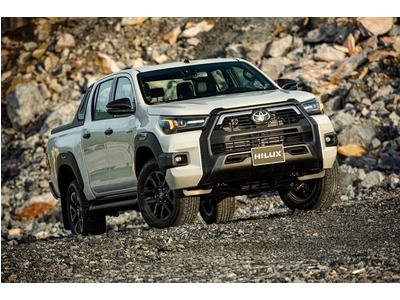 Toyota Hilux 2.8G 4x4 AT Adventure