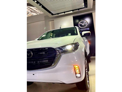 Mazda BT-50 Luxury 4x2