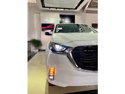 Mazda BT-50 Luxury 4x2