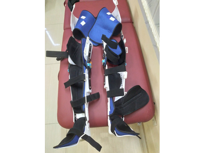 Nẹp hông gối cổ bàn chân HKAFO