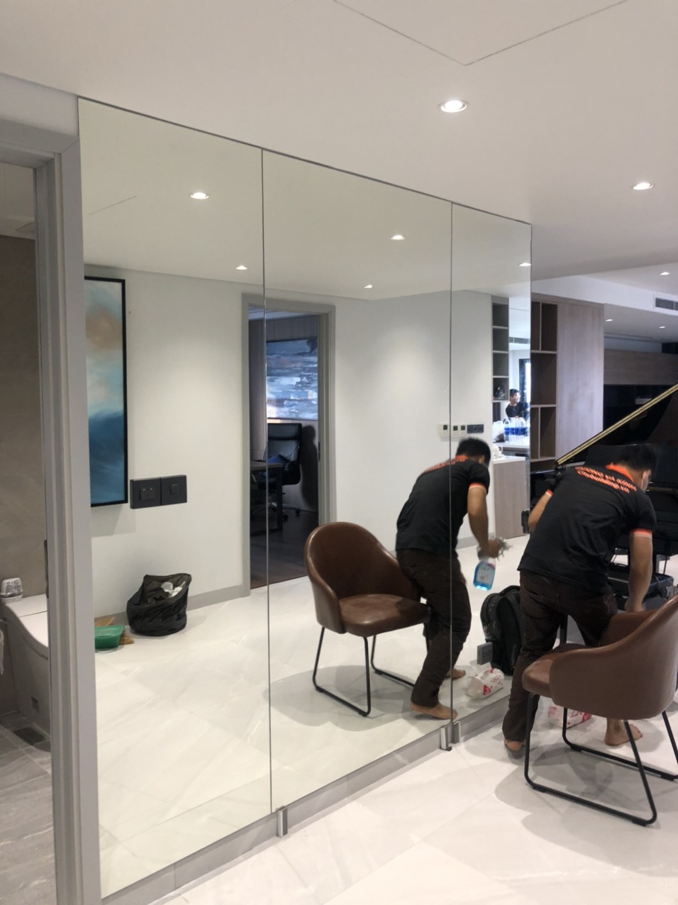 Gương Phòng Tập