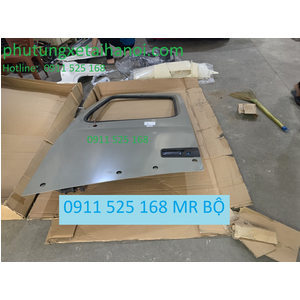 Cánh cửa tổng thành Howo A7 nóc cao