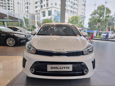 KIA Soluto AT Deluxe
