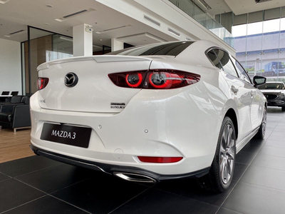 Mazda 3 1.5L Luxury