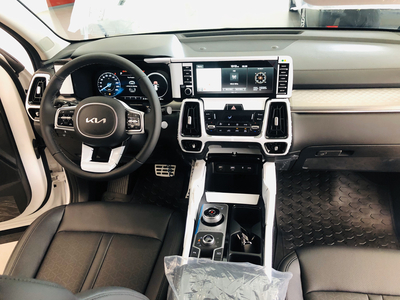 New KIA Sorento Signature G2.5 (7 Ghế NT Nâu)