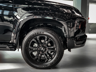 Mitsubishi Triton 4x2 AT Mivec (Euro 5)