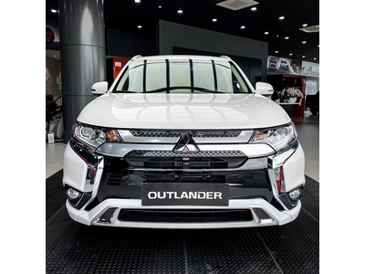 Mitsubishi Outlander 2.0 CVT
