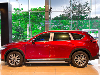 New Mazda CX-8 Luxury