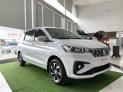 Suzuki Ertiga Hybrid 2023- Chiếc MPV đầu tiên sử dụng động cơ xăng - điện