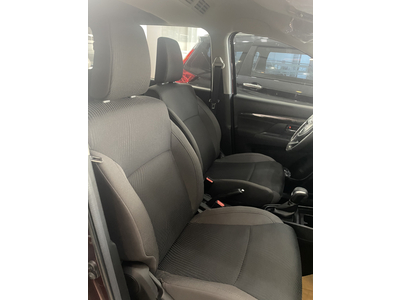 Suzuki Ertiga Hybrid MT 2023- Vua tiết kiệm Chỉ 5L/100km