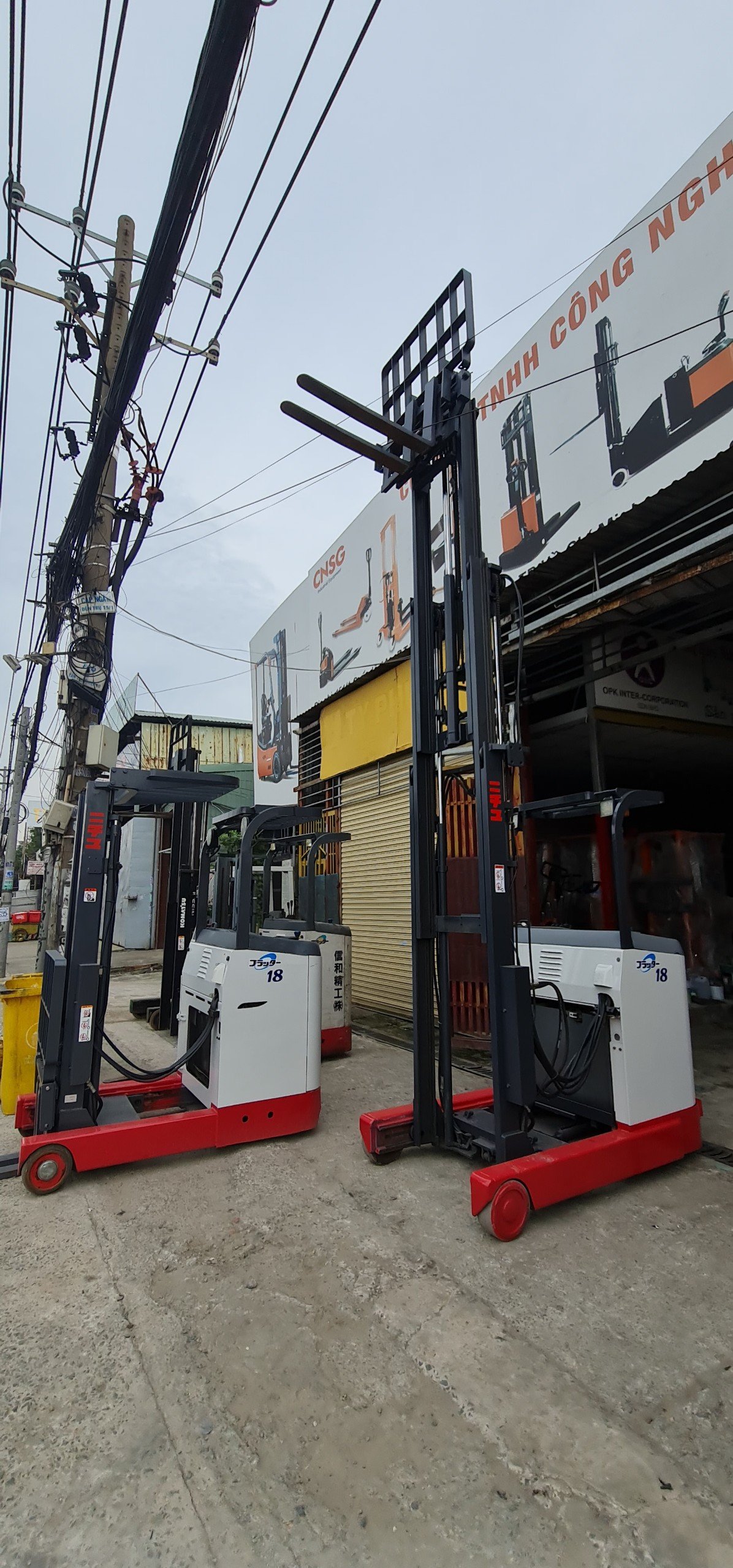 Xe nâng điện Nichiyu 1.8 tấn cao 5.5m đã qua sử dụng giá rẻ