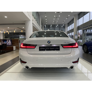 BMW 320i Sport Line 2024