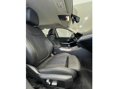 BMW 320i Sport Line 2024