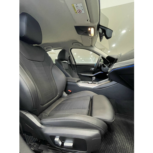 BMW 320i Sport Line 2024