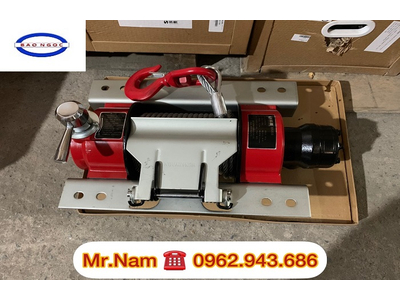 TỜI THỦY LỰC 4 TẤN NHẬP KHẨU MỚI 100% GIÁ CẢ TỐT NHẤT THỊ TRƯỜNG HÀ NỘI VÀ SÀI GÒN.