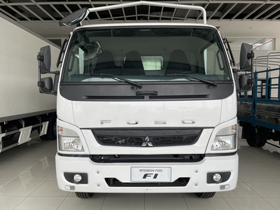 Fuso FI 170 TẢI 8 TẤN, THÙNG DÀI 6.1 MÉT