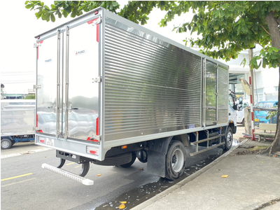 Fuso FI 170 TẢI 8 TẤN, THÙNG DÀI 6.1 MÉT
