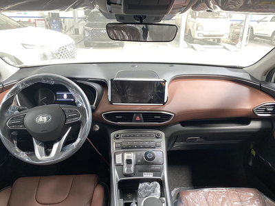Hyundai Santa Fe 2.2 Dầu Tiêu chuẩn 2023