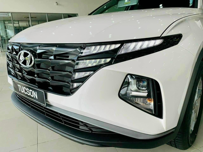 Hyundai Tucson 2.0 AT Tiêu Chuẩn 2023