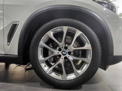 BMW X5 xDrive40i xLine