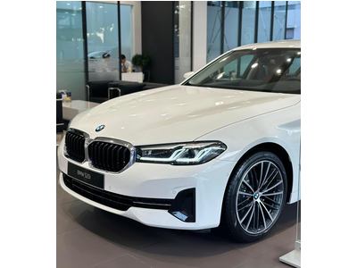 BMW 520i