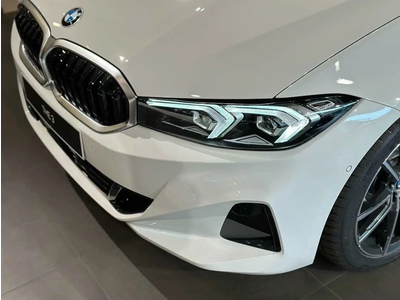 BMW 320i Sport Line LCI 2025