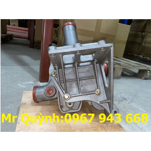 Bơm nước xe Chenglong Yuchai MC300