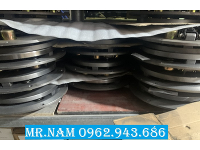 BÀN ÉP (LY HỢP) ĐỘNG CƠ LAI ZH4102 MOOC XI MĂNG NHẬP KHẨU GIÁ TỐT NHẤT THỊ TRƯỜNG TẠI HÀ NỘI VÀ SÀI GÒN,