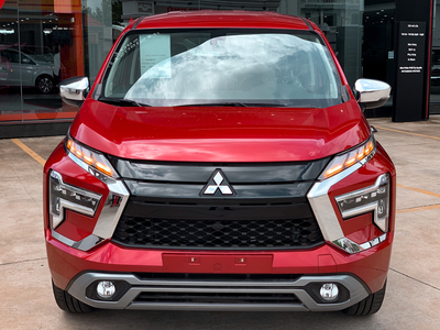Mitsubishi Xpander AT Premium