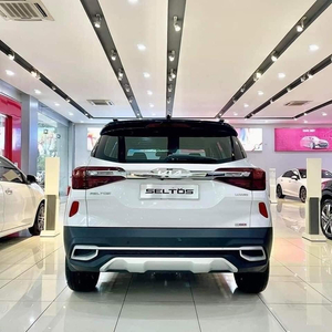 KIA Seltos 1.6 AT Luxury