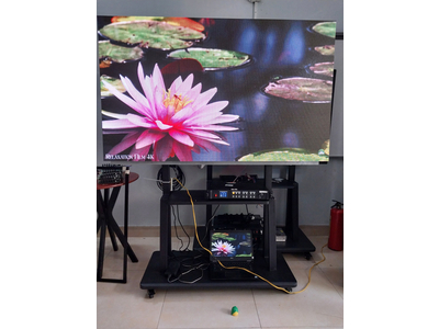 GIÁ MÀN HÌNH LED P2.5