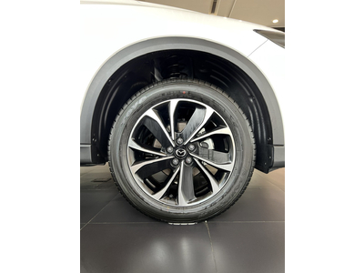 New Mazda CX-5 2.0 Premium Active