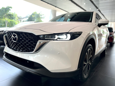 New Mazda CX-5 2.0 Deluxe
