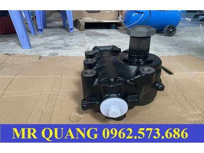 Bót tay lái xe Howo