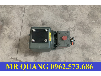 Bơm nước xe phun nước rửa đường, tưới cây