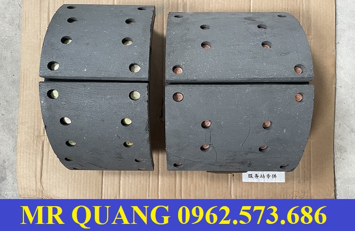 xương má phanh xe shacman