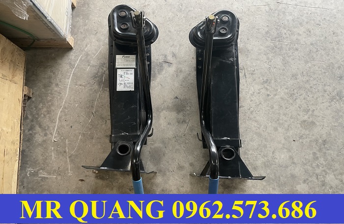 chân chống rơ mooc 2 tay quay