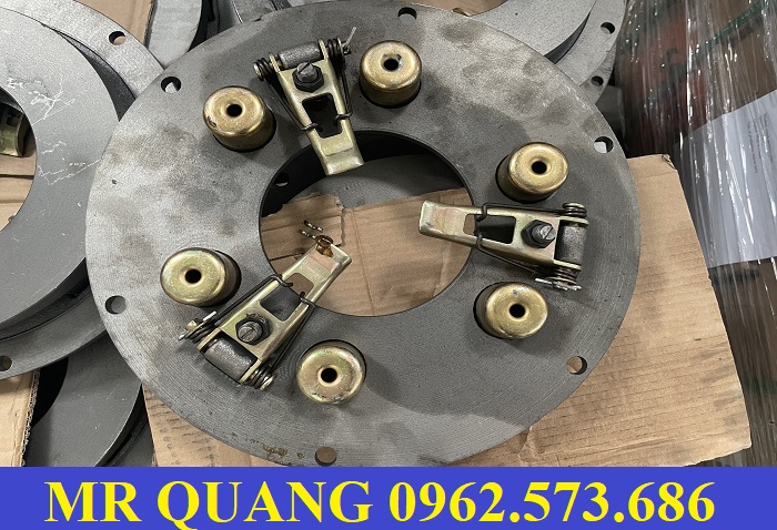 bàn ép động cơ lai