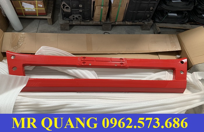 cản trước hyundai xcient