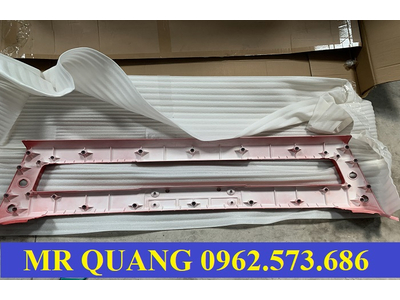 Ba đờ sốc Hyundai Xcient