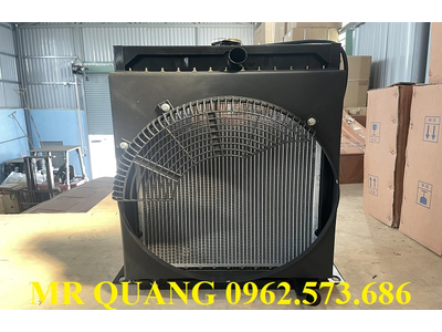 Két nước làm mát động cơ lai