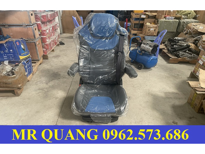 Ghế hơi Howo A7 bọc da