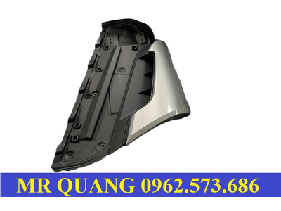 Ốp gió xe Hyundai Xcient