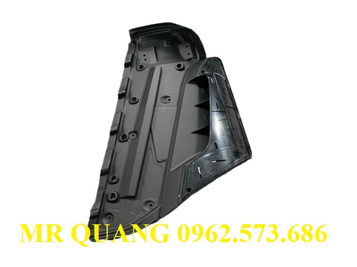 Ốp gió xe Hyundai Xcient