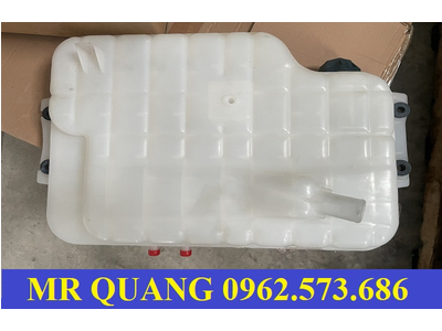 Bình nước phụ xe đầu kéo Hyundai Xcient