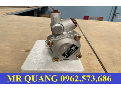 Bơm trợ lực lái xe Shacman M3000