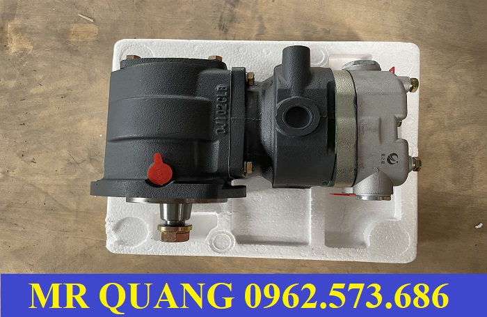 bơm hơi xe shacman