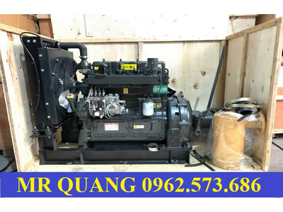 Động cơ lai rơ mooc chở xi măng rời