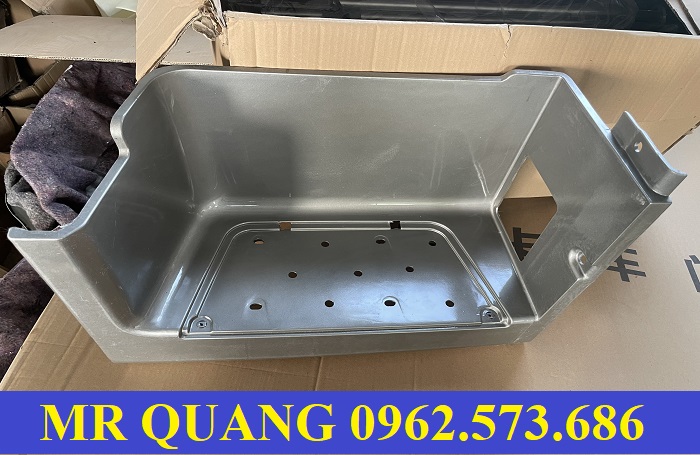 ốp bậc dưới xe đầu kéo hyundai xcient